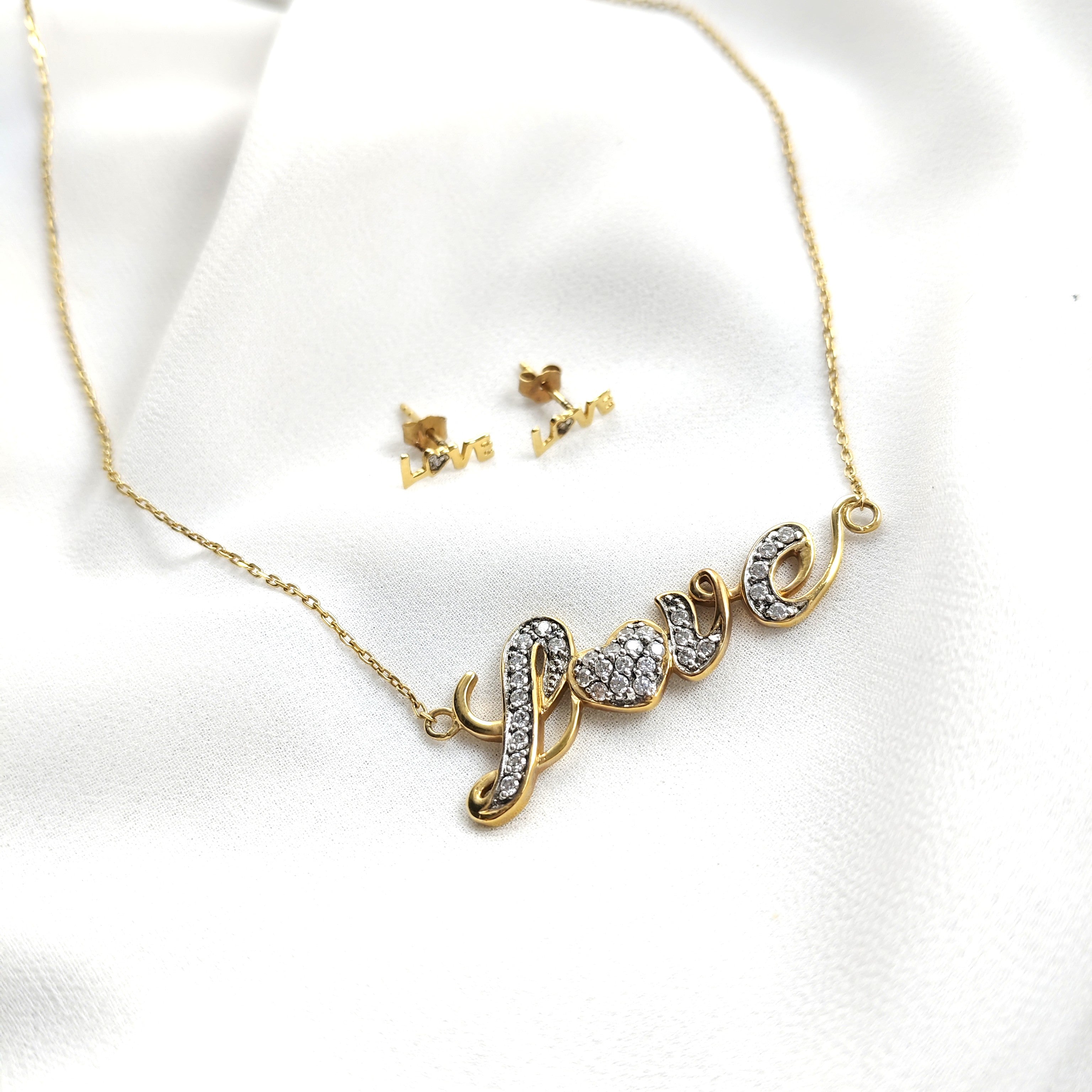 Parure “Love” en plaqué or – Garantie 10 ans Parure “Love” en plaqué or – Garantie 10 ans