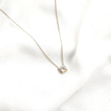 Chaîne solitaire zircon en plaqué or – Garantie 10 ans Chaîne solitaire zircon en plaqué or – Garantie 10 ans