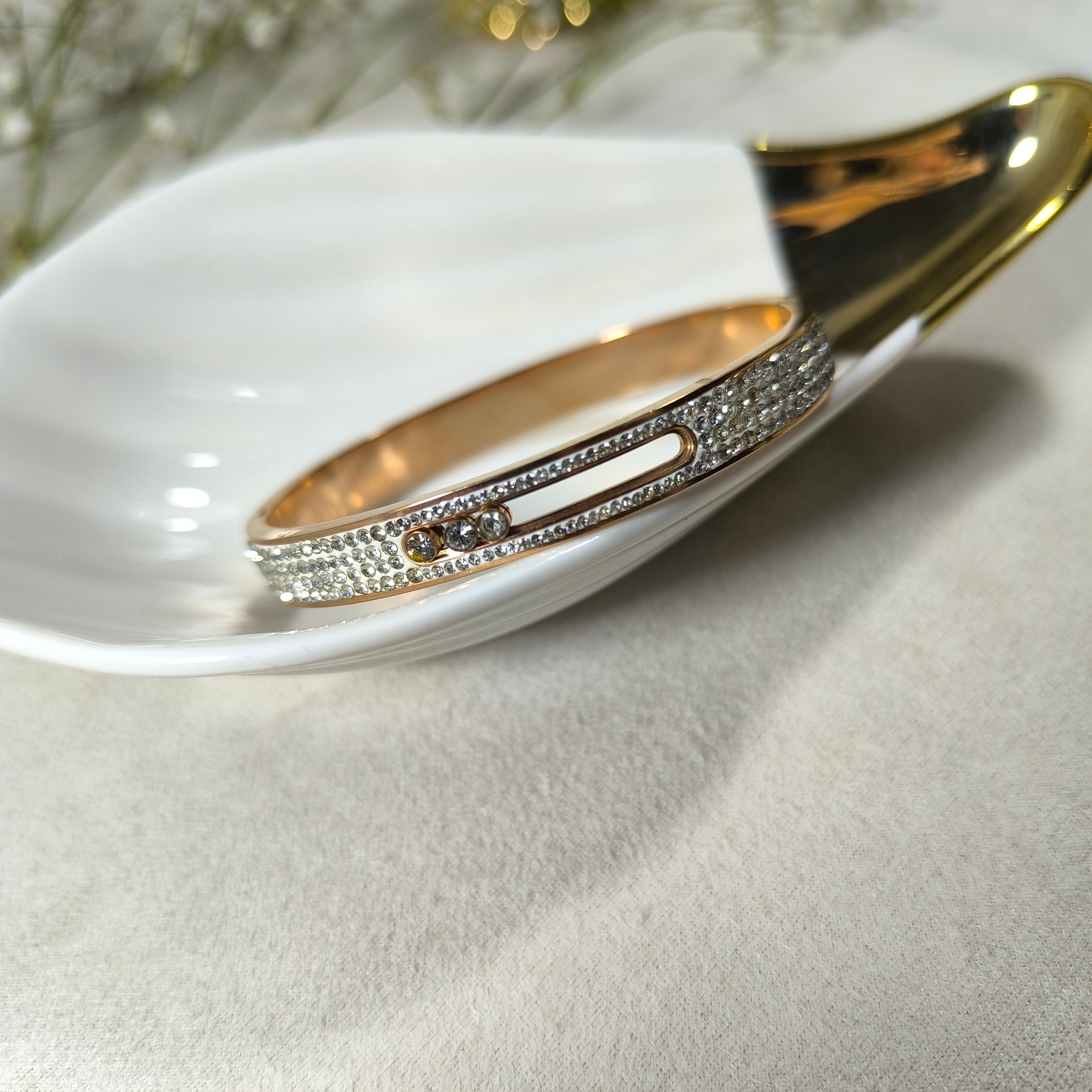 Bracelet Jonc Rose Gold Éclat – Cristaux & Pierres Jaunes