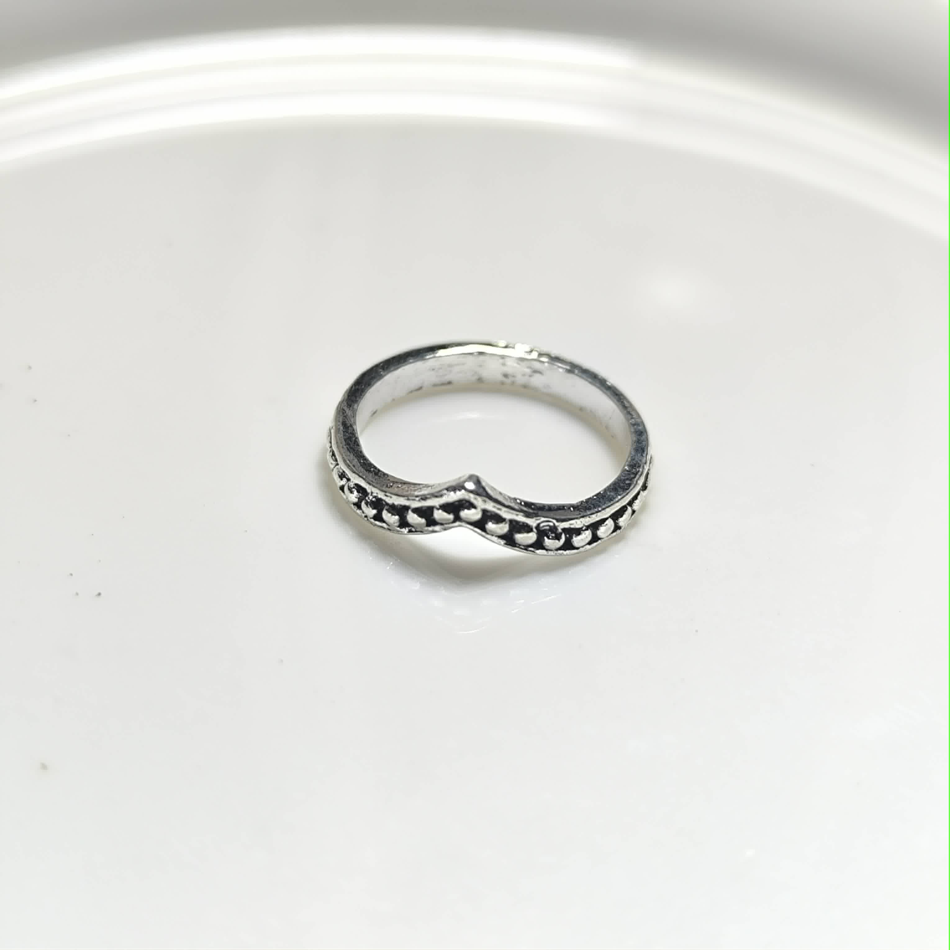 Bague Minimaliste Vague en Acier Inoxydable
