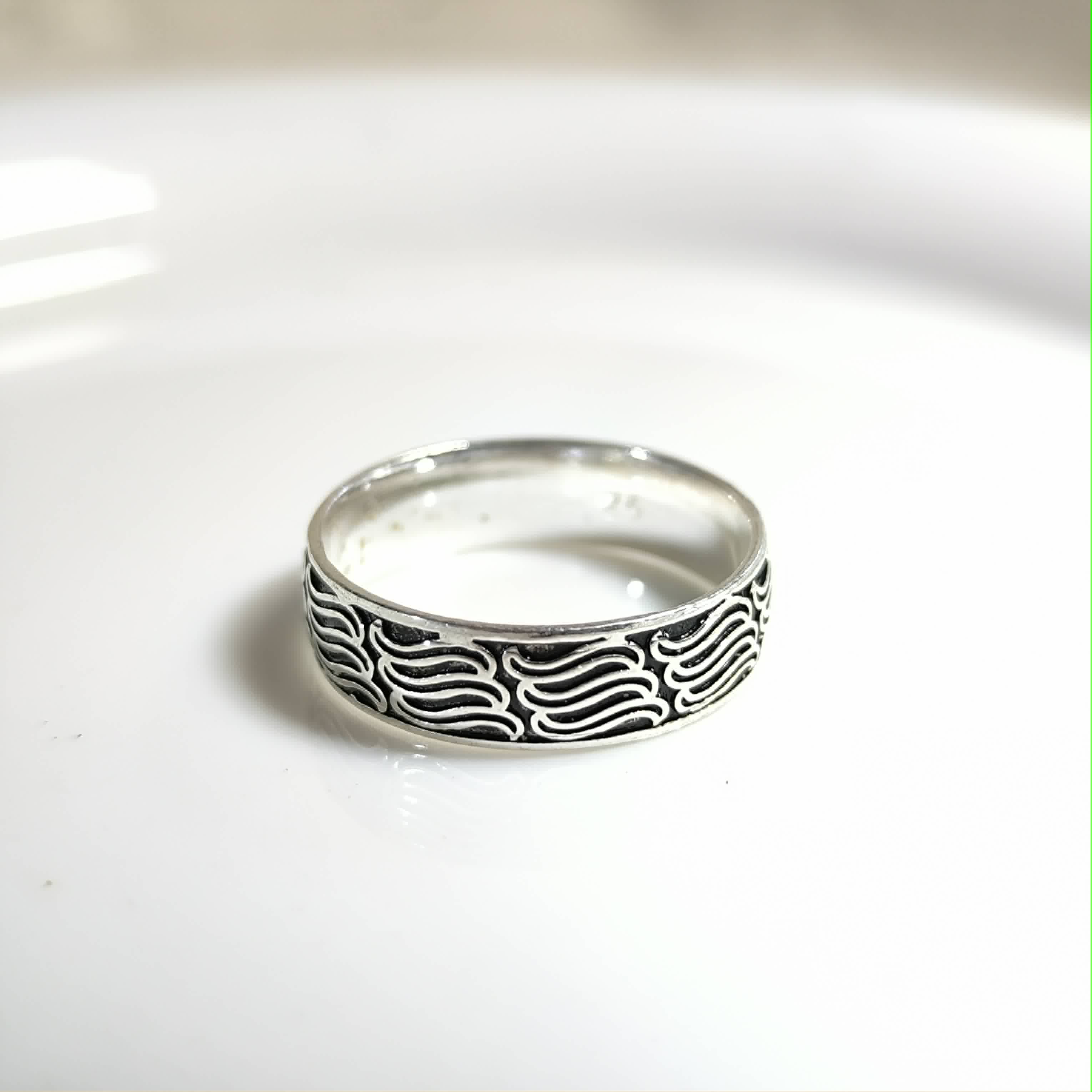 Bague Homme Argent 925 Motif Ondulé Moderne