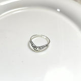 Bague Vintage Gravée en Acier Inoxydable – Élégance Minimaliste