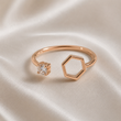 Bague Hexagone Élégance Moderne