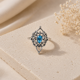 Bague Vintage Bleue en Acier – Élégance Florale Raffinée