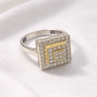 Bague Antique Carrée Dorée & Argent – Motif Géométrique Pavé de Zircon