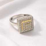 Bague Antique Carrée Dorée & Argent – Motif Géométrique Pavé de Zircon