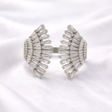 Bague en argent ouverte sertie de zircons baguette – Élégance moderne
