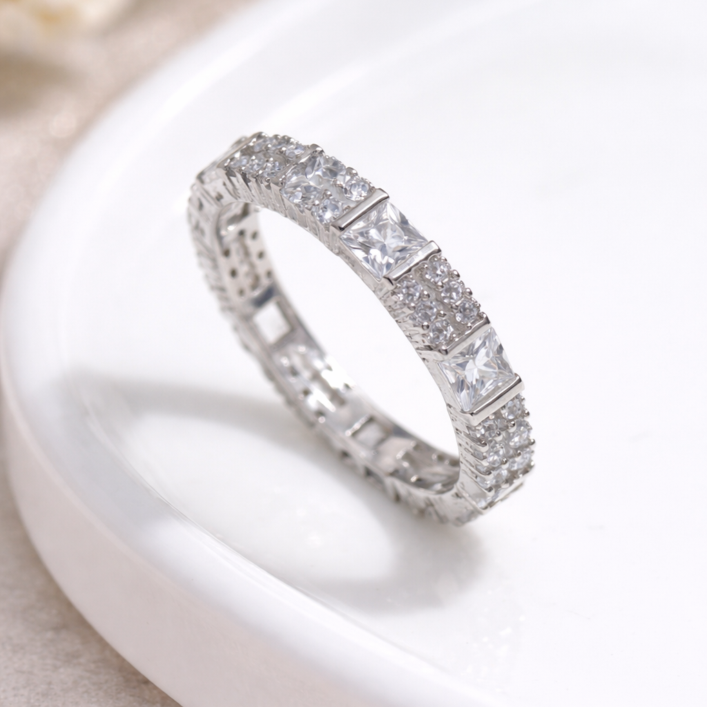 Bague Éternité Cristal Princess – Brillance Infinie
