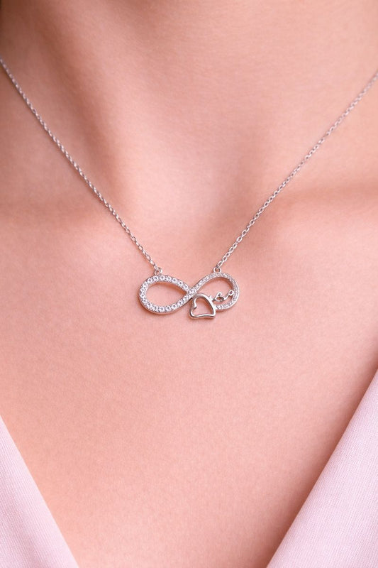 Chaîne Infini Cœur – Argent Rhodié & Pierres Brillantes