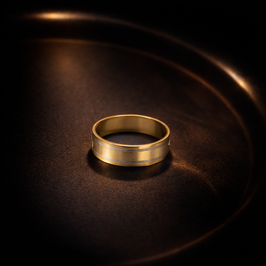 Alliance Dorée Bicolore – Élégance Moderne Intemporelle