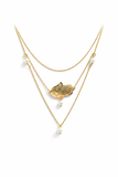 Collier Double Chaîne Doré avec Pendentif Poisson et Perles – Élégance Raffinée