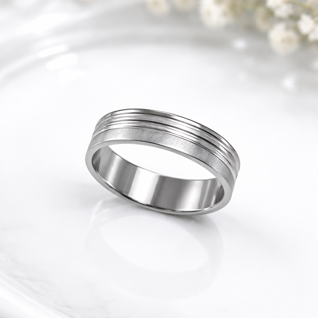 Bague Homme Acier Inoxydable – Design Moderne à Rainures Élégantes