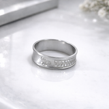 Bague Homme Argentée Gravée – Style Moderne & Élégance Discrète