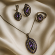 Parure antique – Élégance royale aux pierres violettes