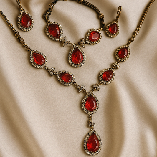 Parure en bronze et argent – Éclat impérial aux pierres rouges