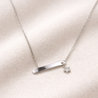Collier Élégance Étoile Argentée – Design Minimaliste