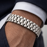 Gourmette Homme Classique en Acier Inoxydable – Bracelet Maille Large Argentée