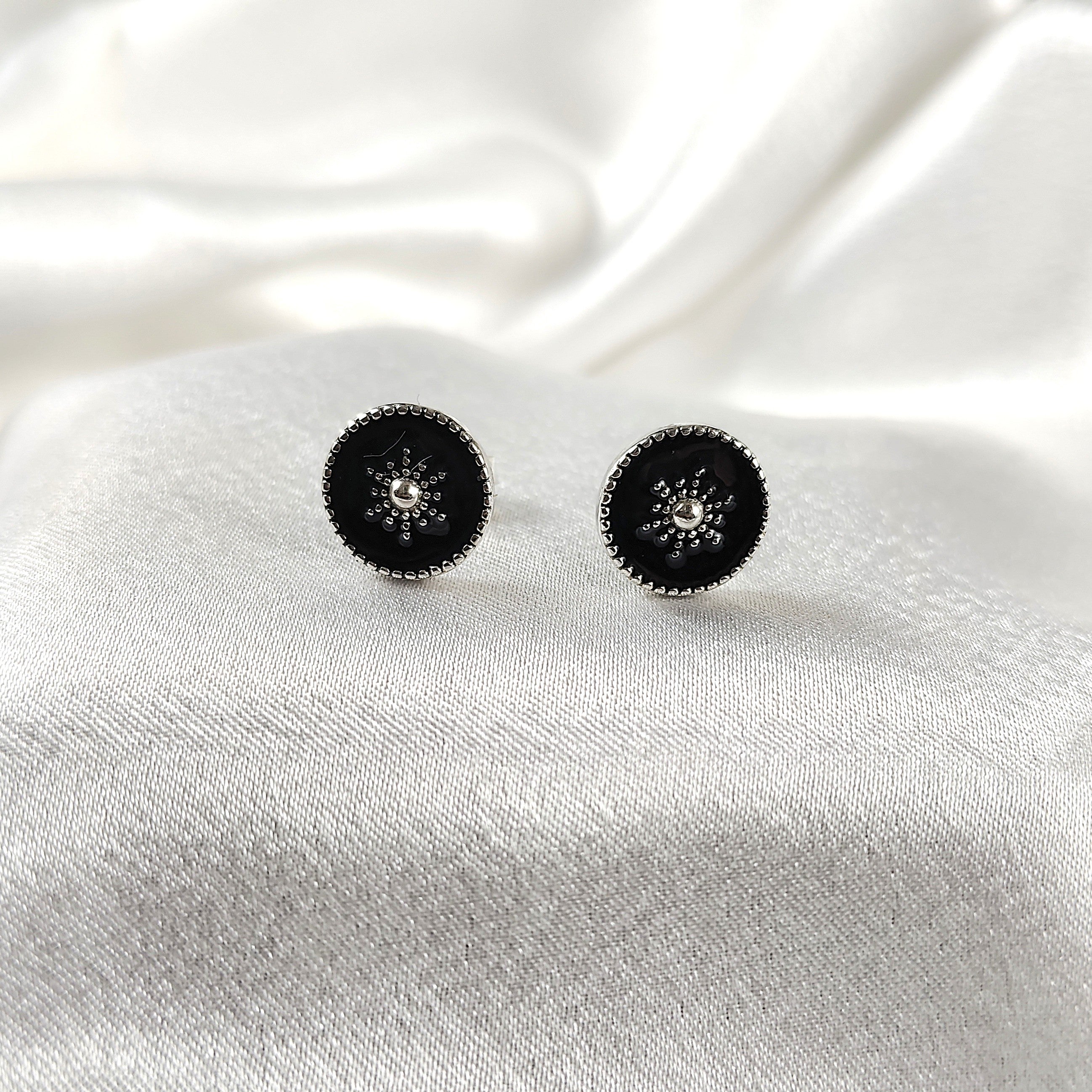 Boucles d’Oreilles “Étoile Émaillée” en Argent