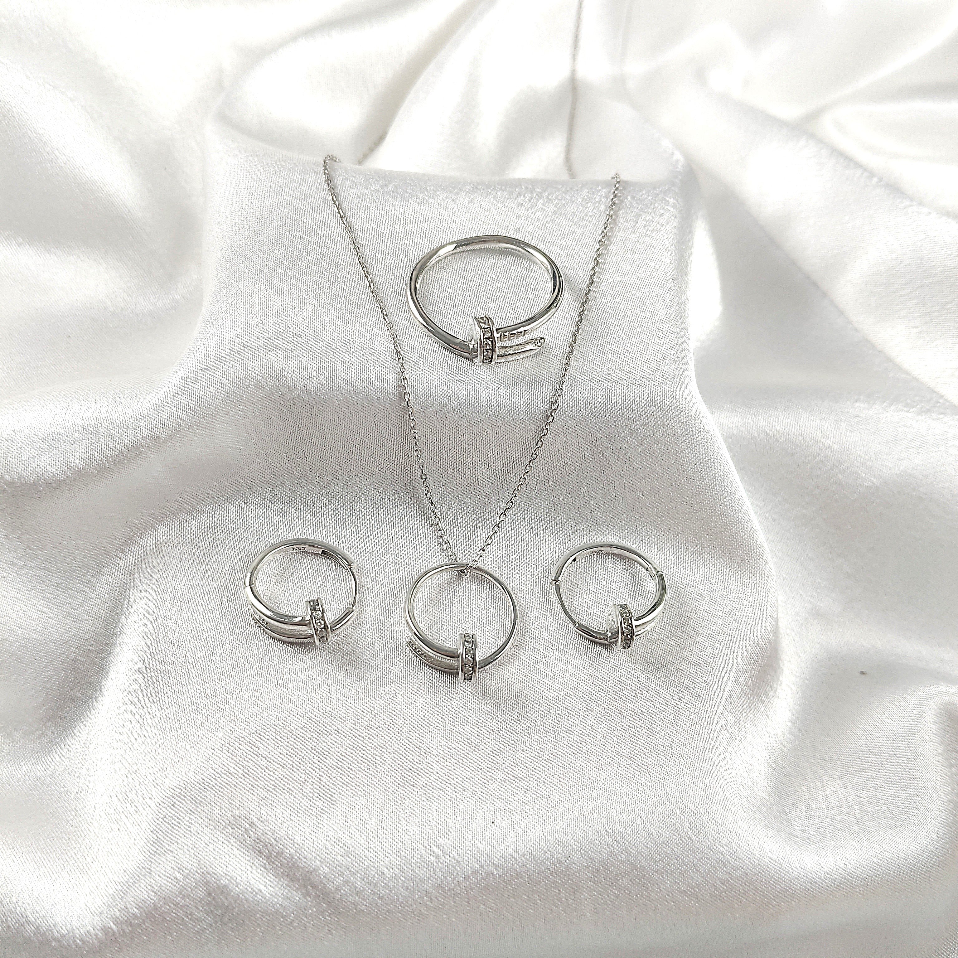 Parure “Élégance Moderne” en Argent 925