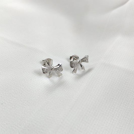 Boucles d’Oreilles Nœud Élégant en Argent 925