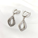 Boucles d’Oreilles Goutte Élégante en Argent 925 – Zircons Scintillants