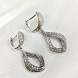 Boucles d’Oreilles Goutte Élégante en Argent 925 – Zircons Scintillants