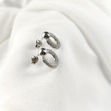Boucles d’Oreilles Cercle Scintillant en Argent 925 – Raffinement Intemporel