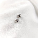 Boucles d’Oreilles en Argent Minimalistes avec Zircon Solitaire