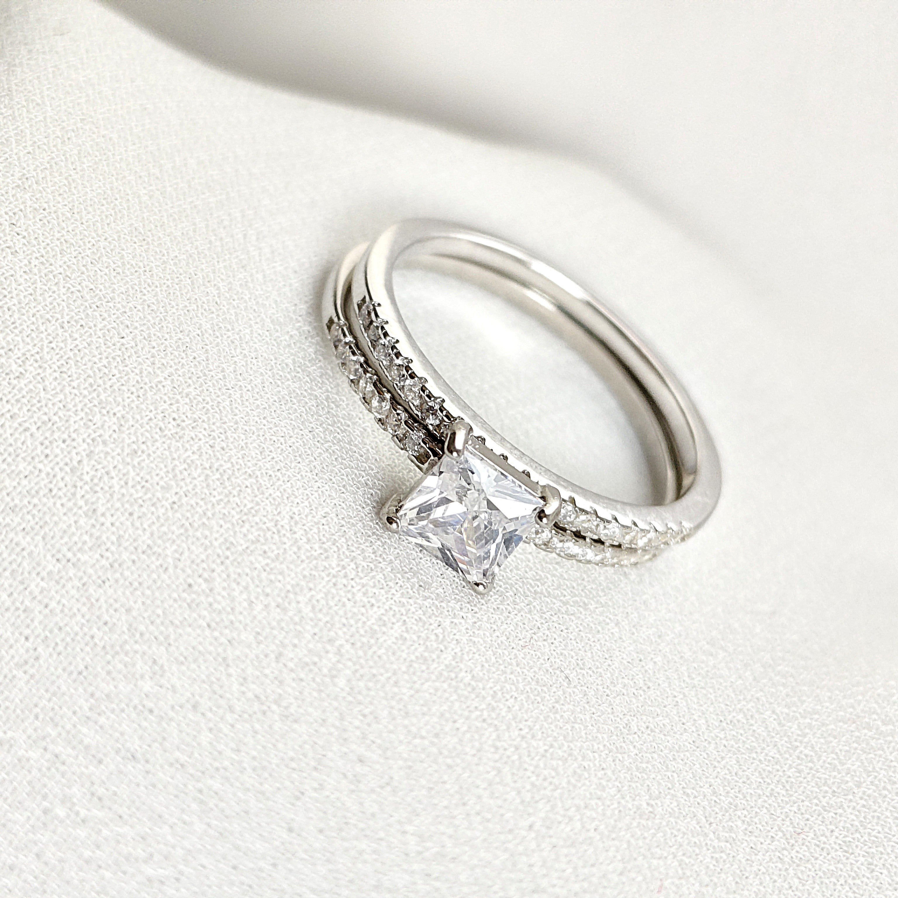 Bagues Alliance & Solitaire en Argent 925 Plaqué Rhodium – Pierre Carrée Zirconn