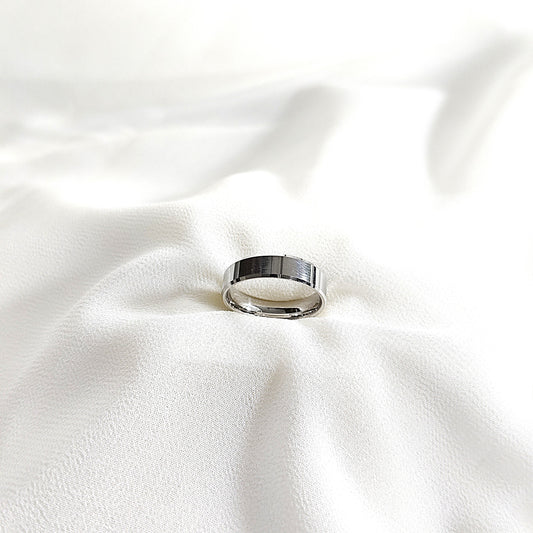 Bague en argent anneau simple poli