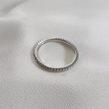 Bague en argent 925 “Élégance Pure” – Anneau fin serti de zircons étincelants