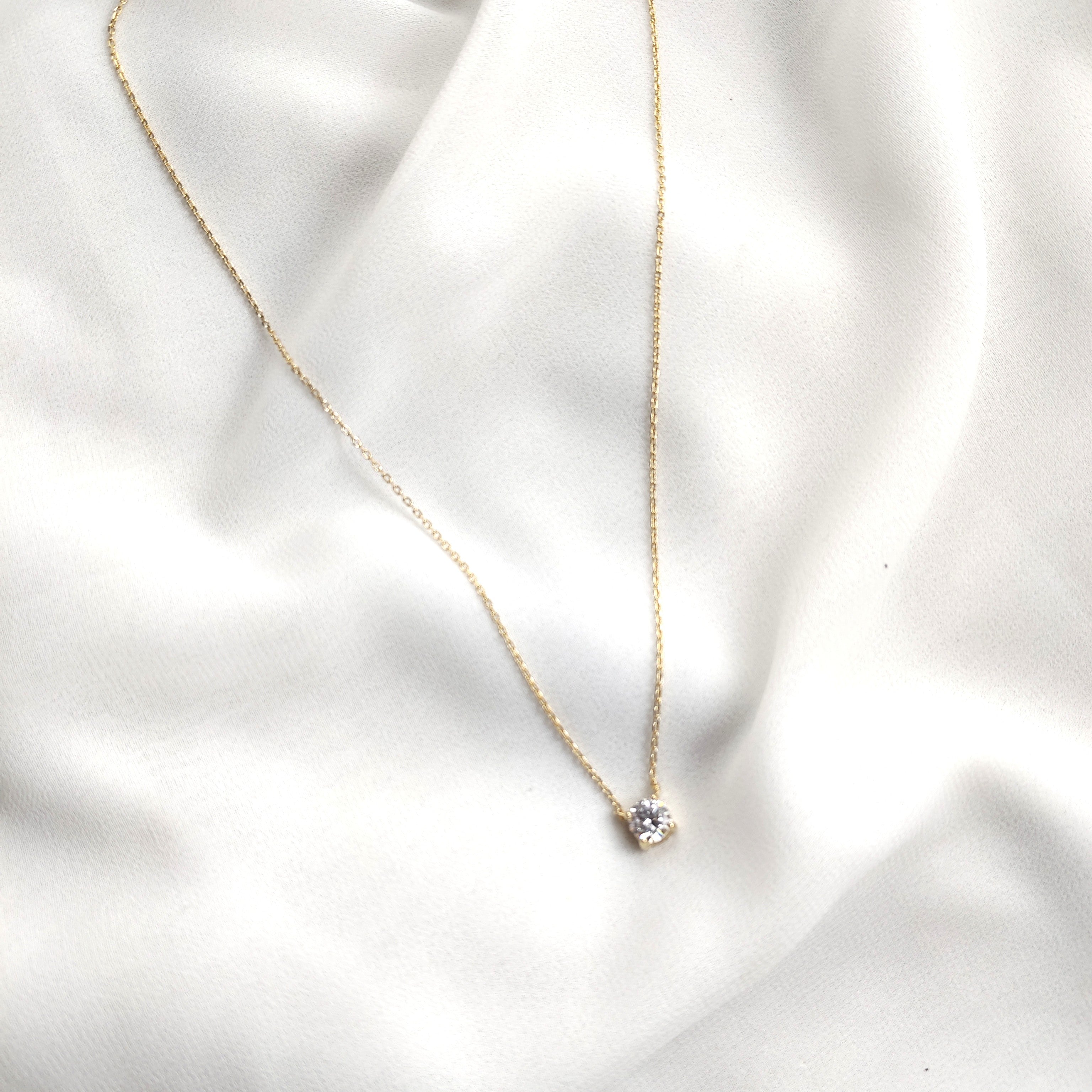 Chaîne solitaire zircon en plaqué or – Garantie 10 ans