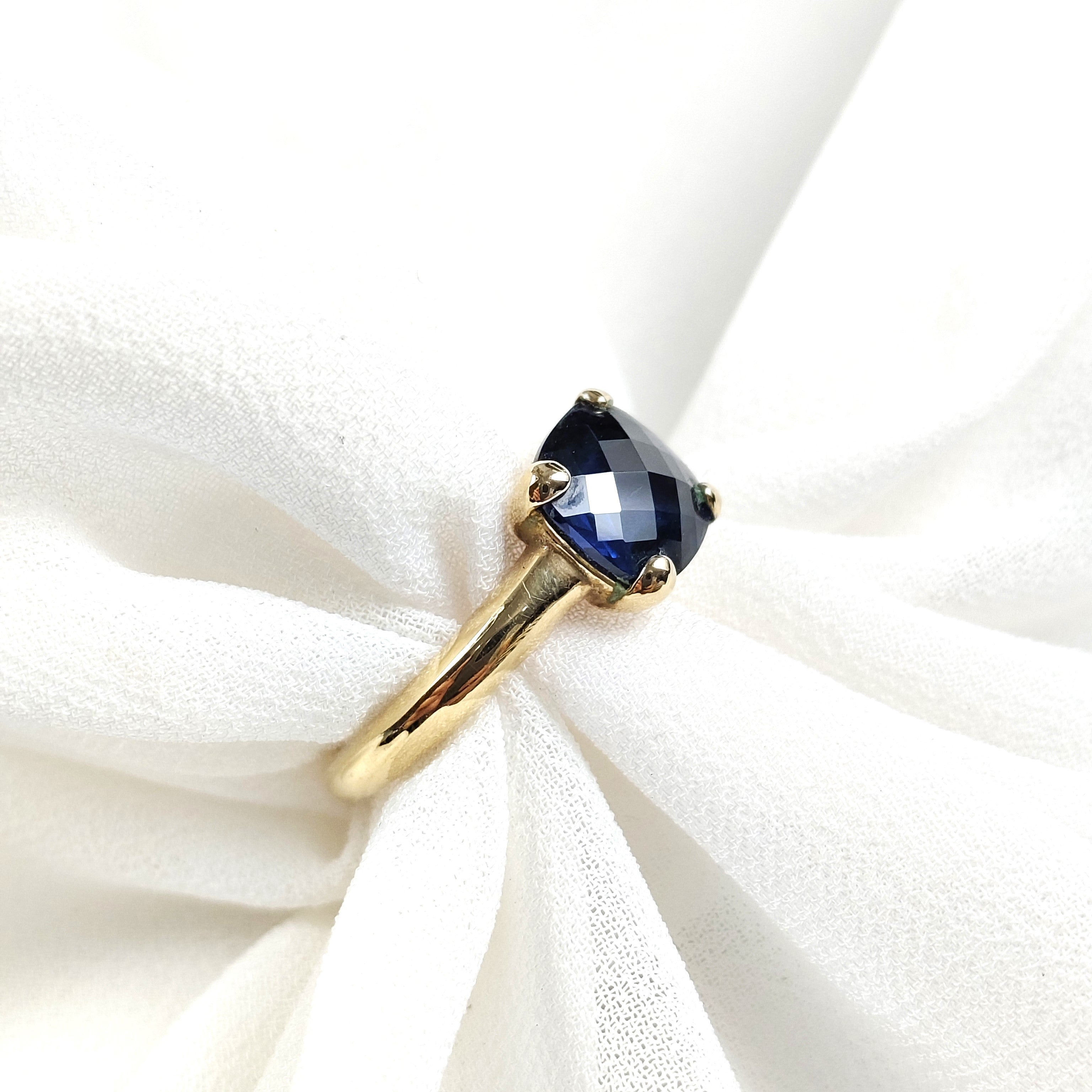 Bague pierre bleue coussin en plaqué or – Garantie 10 ans