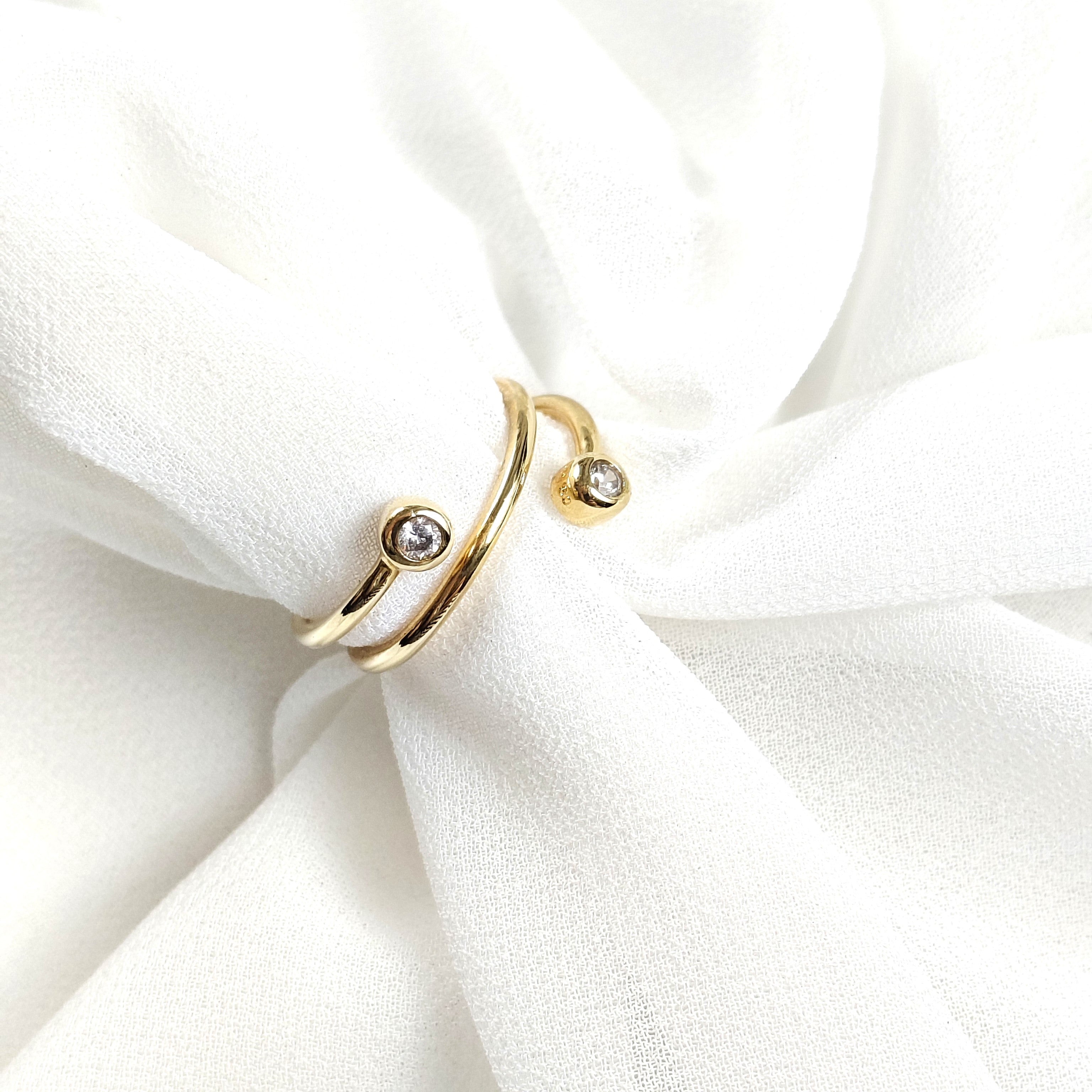 Bague ouverte double zircon en plaqué or – Garantie 10 ans