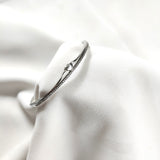 Bracelet en argent – Élégance minimaliste avec cœur scintillant