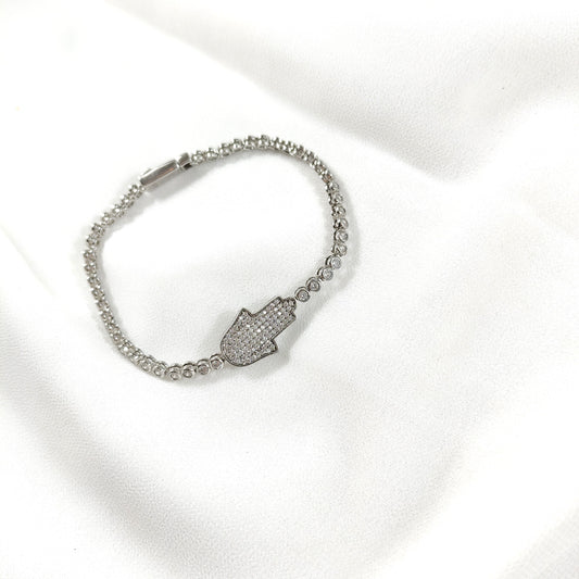 Bracelet en argent – Main de Fatma protectrice sertie de zirconiums