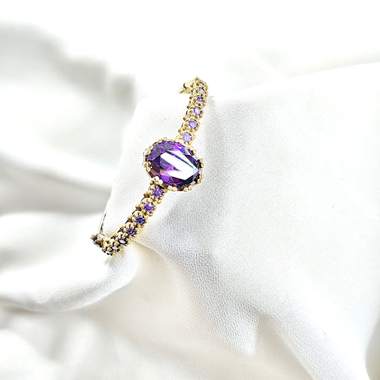 Bracelet antique  – Élégance royale aux pierres d’améthyste
