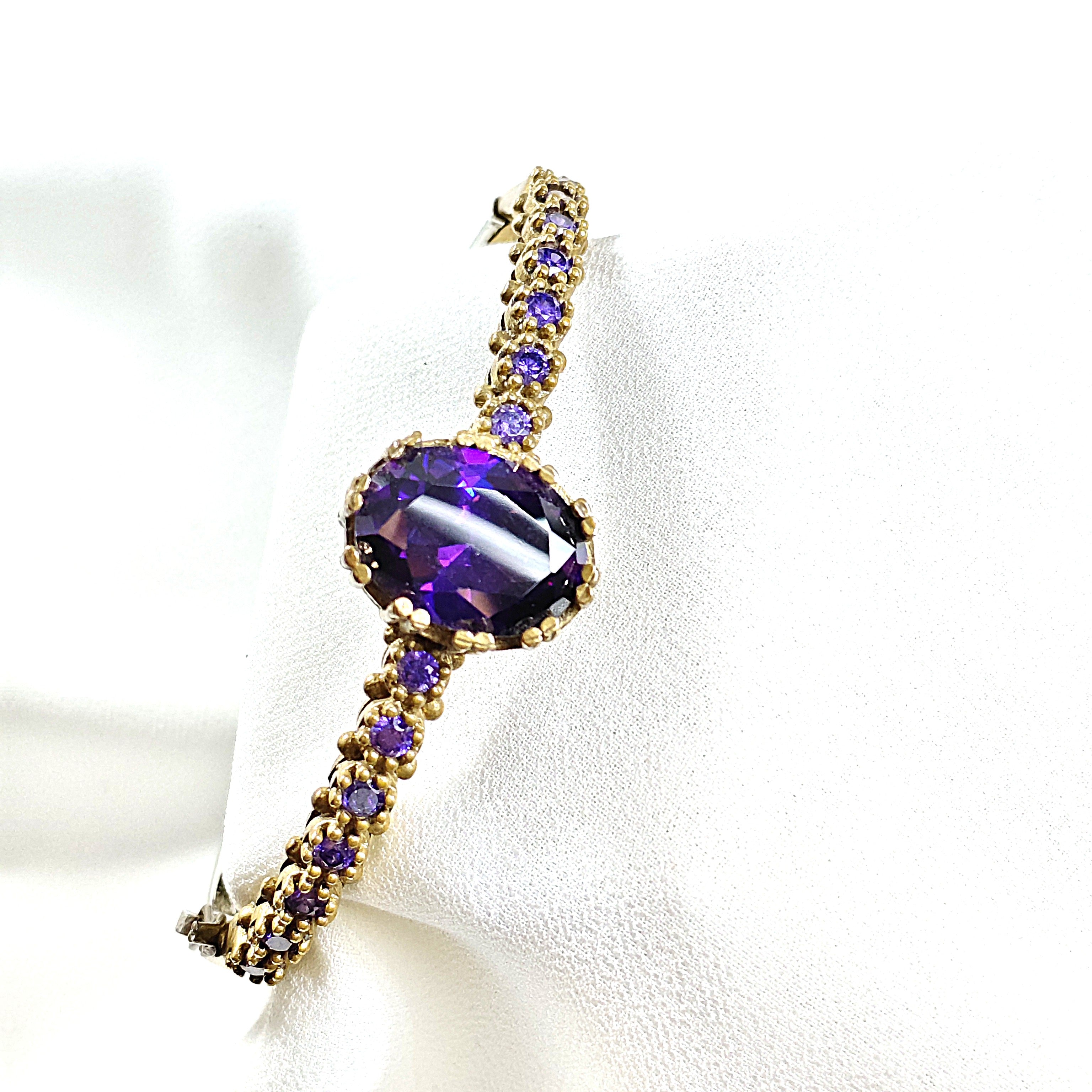 Bracelet antique  – Élégance royale aux pierres d’améthyste