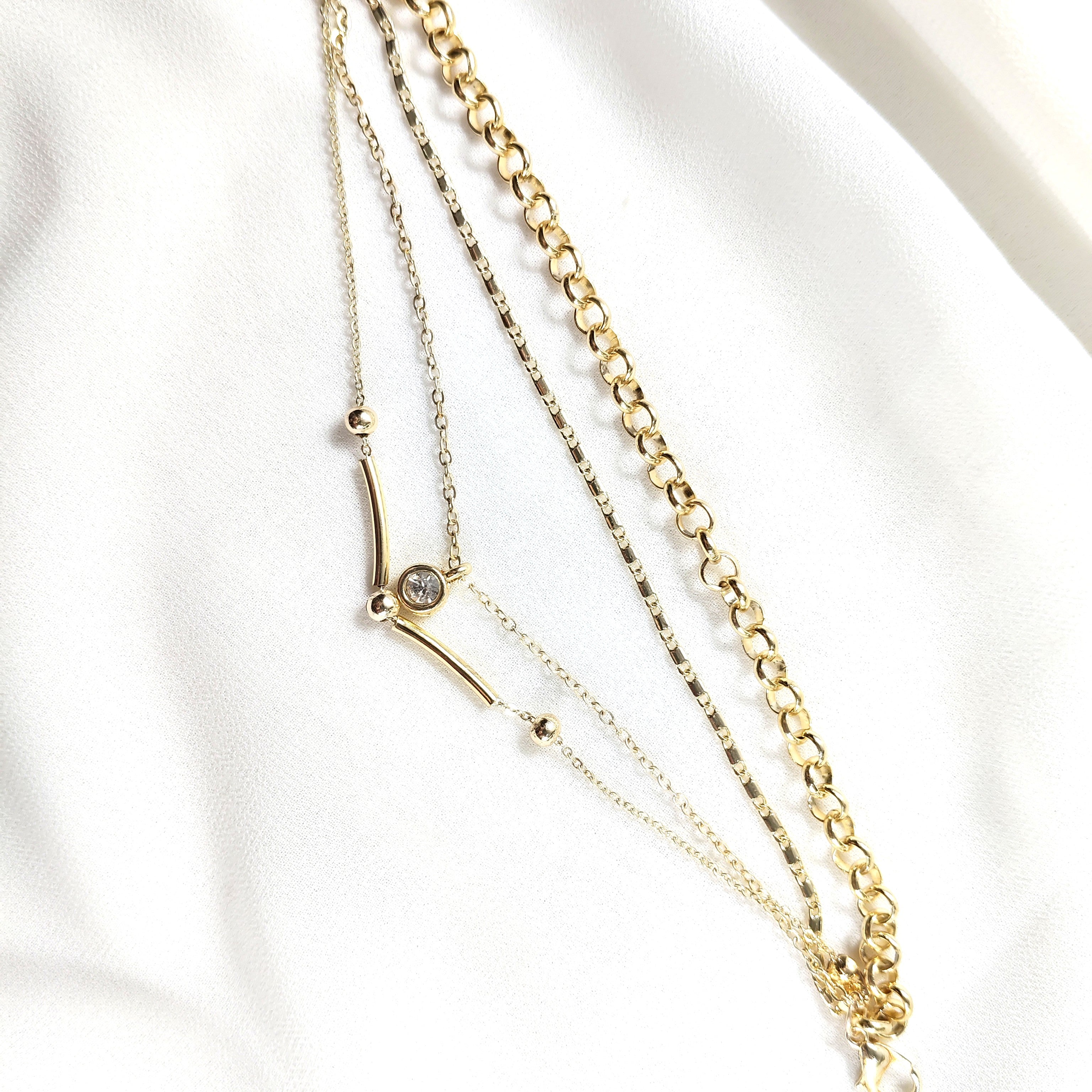 Bracelet Fantaisie Doré Multichaînes & Élément Cristal