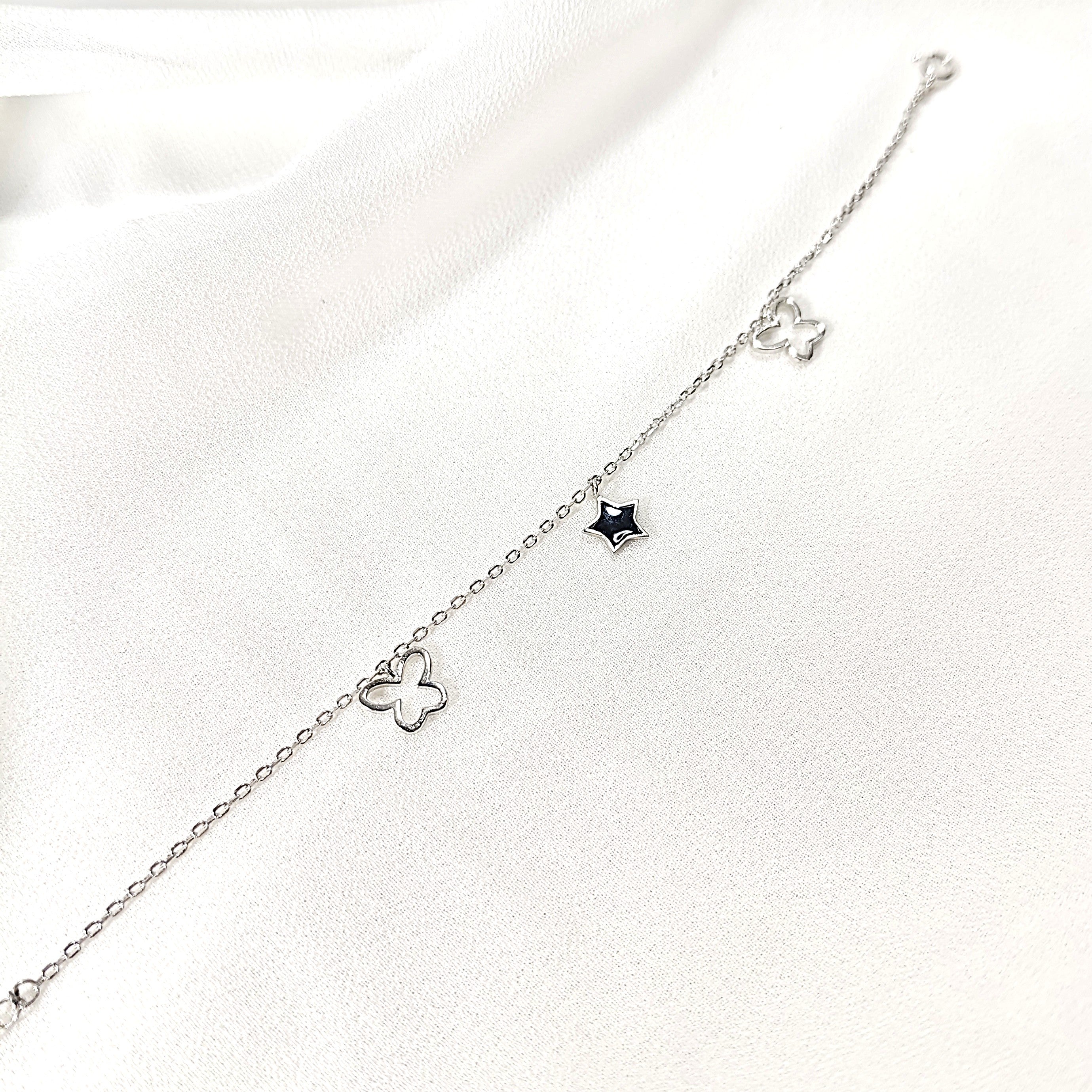 Gourmette Étoile & Trèfles ajourés en Argent – Fantaisie Chic & Moderne