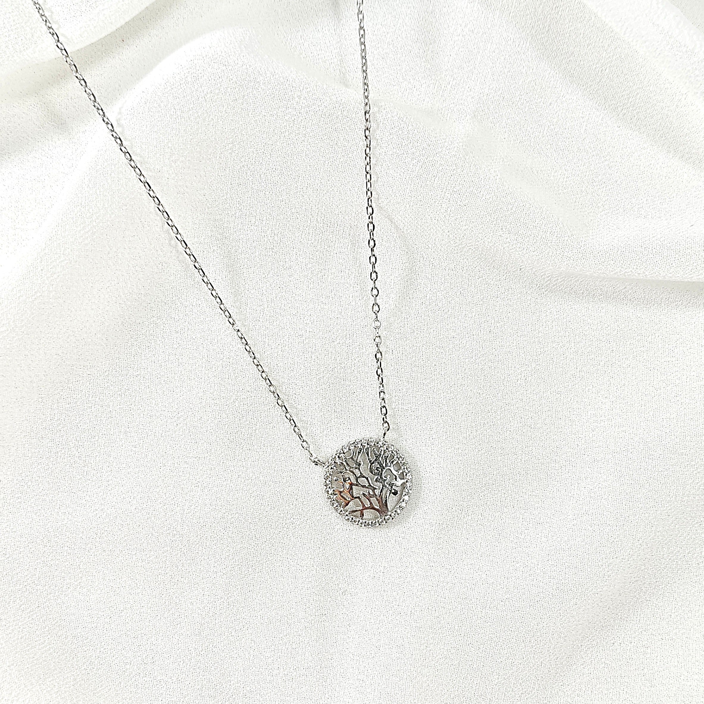 chaine Arbre de Vie en Argent – Force, Harmonie & Éclat Spirituel