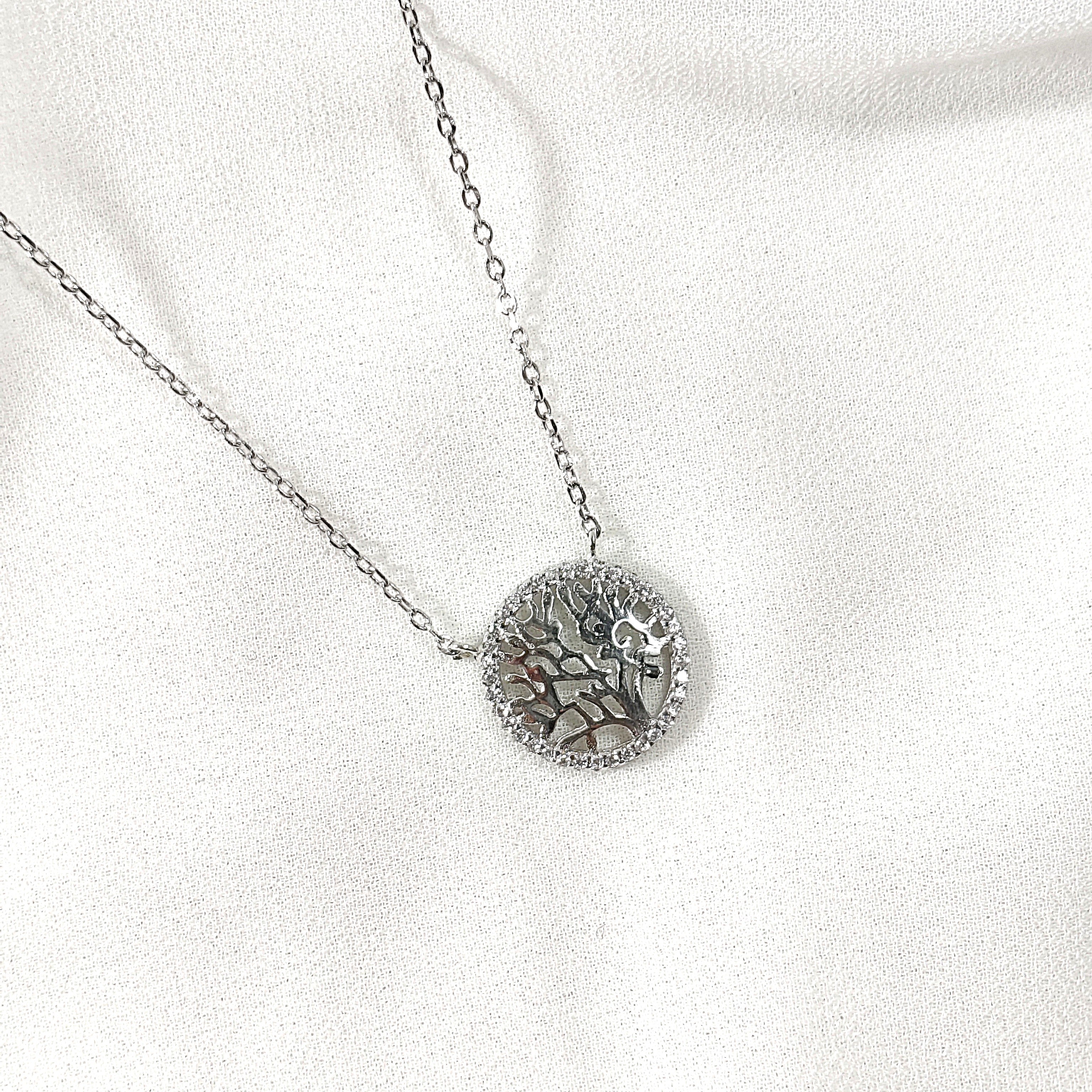 chaine Arbre de Vie en Argent – Force, Harmonie & Éclat Spirituel