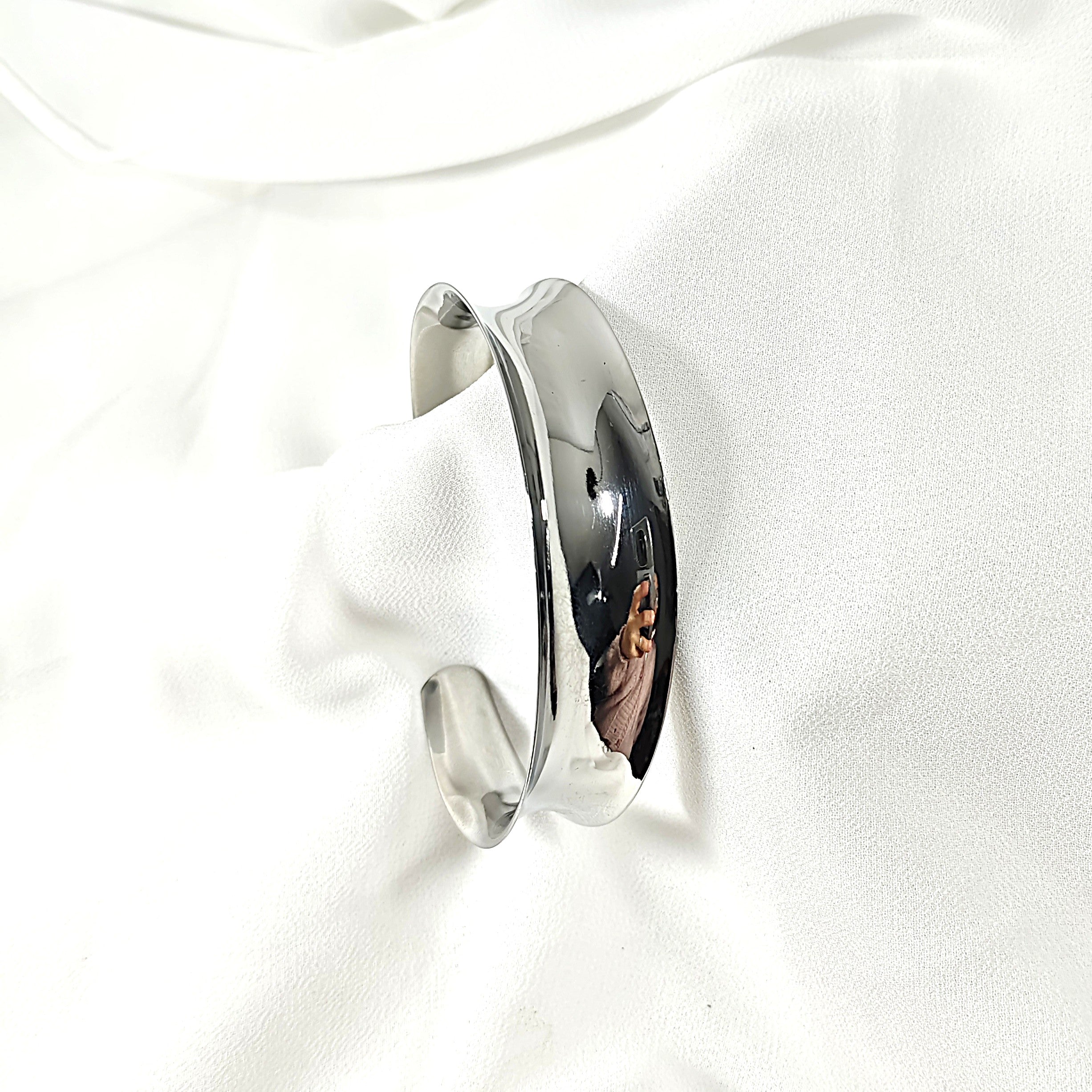 Bracelet Jonc Large en Acier Inoxydable – Finition Miroir