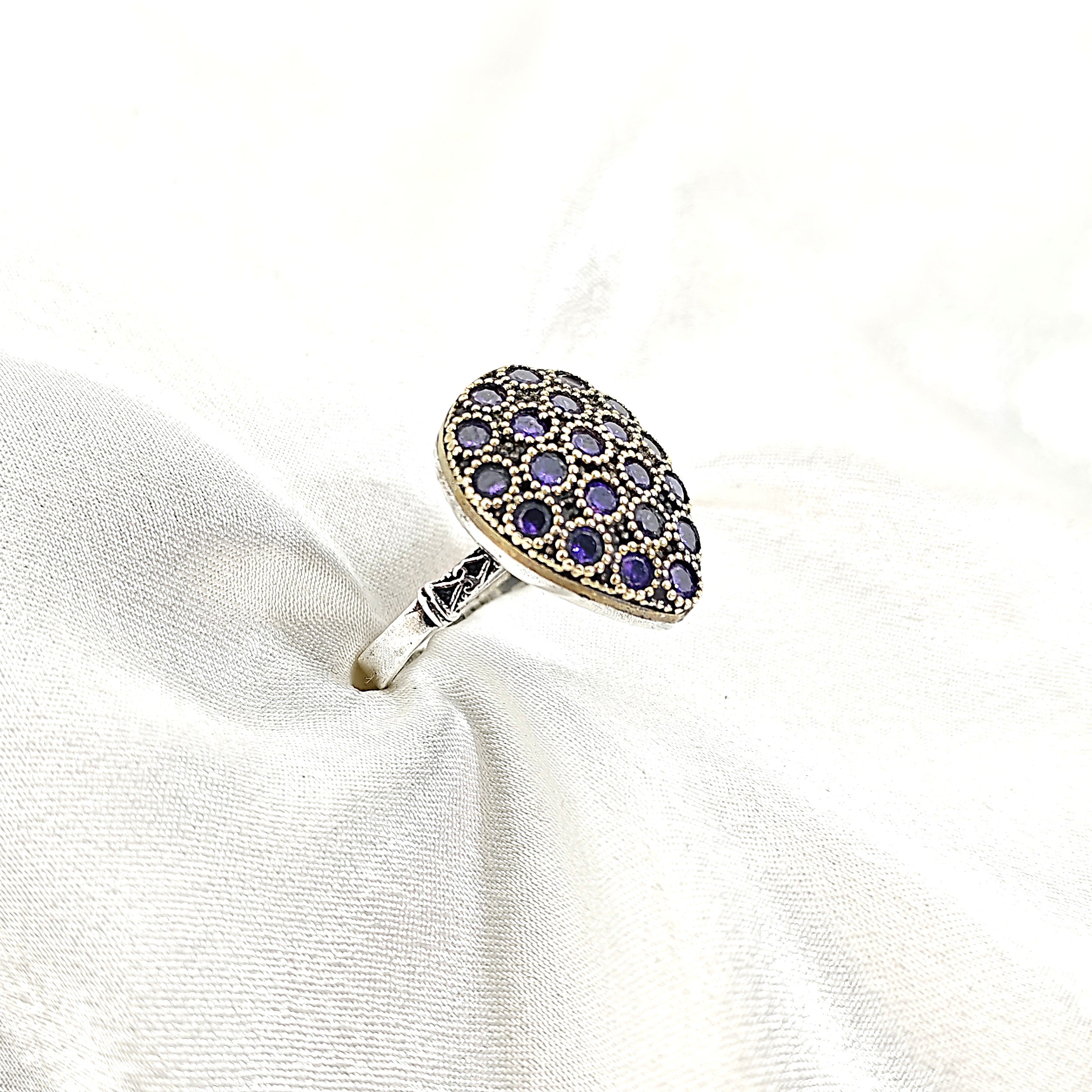 Bague Vintage Dôme – Style Antique avec Pierres