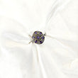 Bague Style Antique avec Pierres Violettes – Élégance Vintage