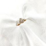 Bague Xuping Plaqué Or Fleur & Zircons Brillants – Raffinement Intemporel