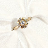 Bague Xuping Plaqué Or Fleur & Zircons Brillants – Raffinement Intemporel