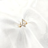 Bague Géométrique Xuping Plaqué Or & Zircon Poire – Élégance Moderne