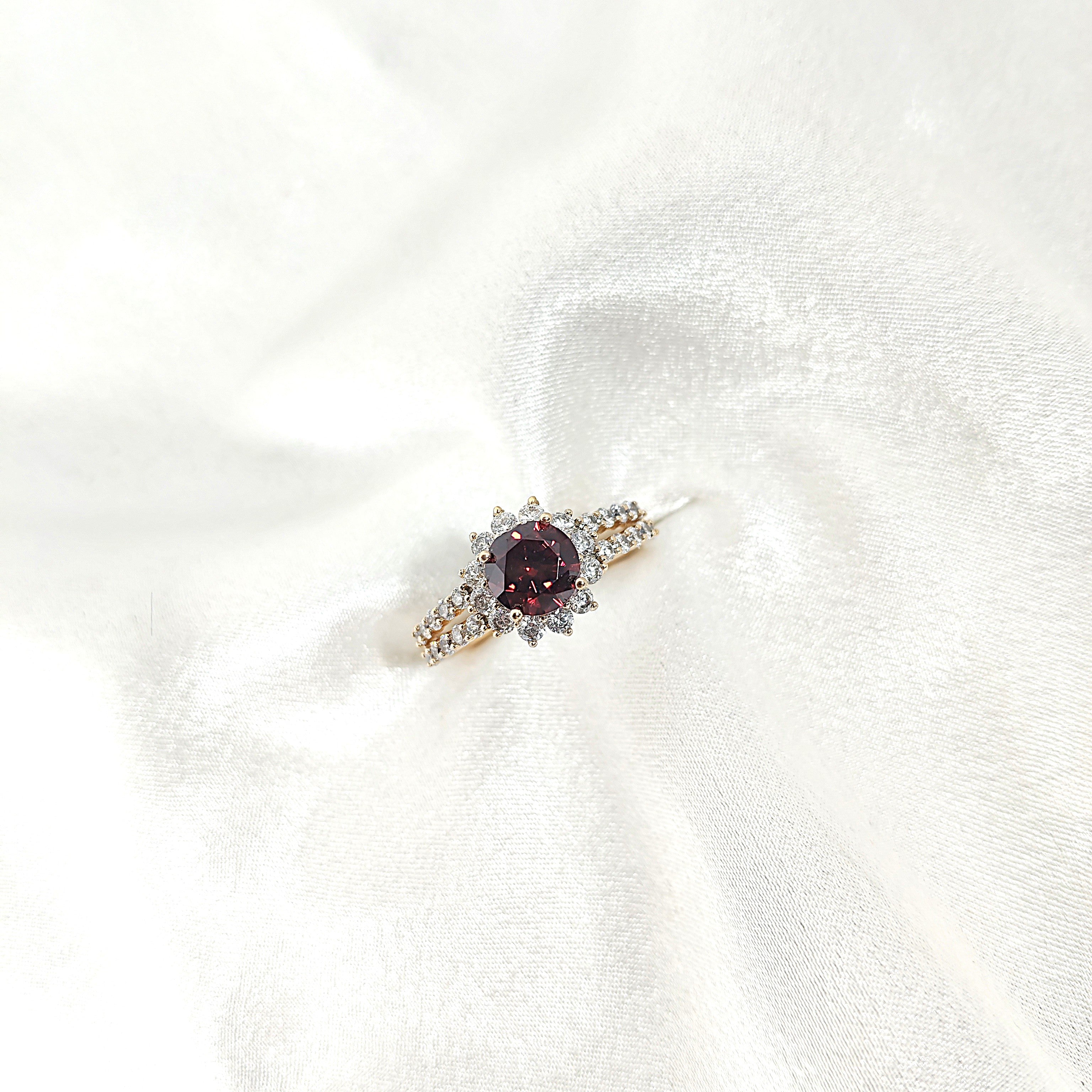 Bague Xuping Plaqué Or Halo & Zircon Bordeaux – Élégance Royale