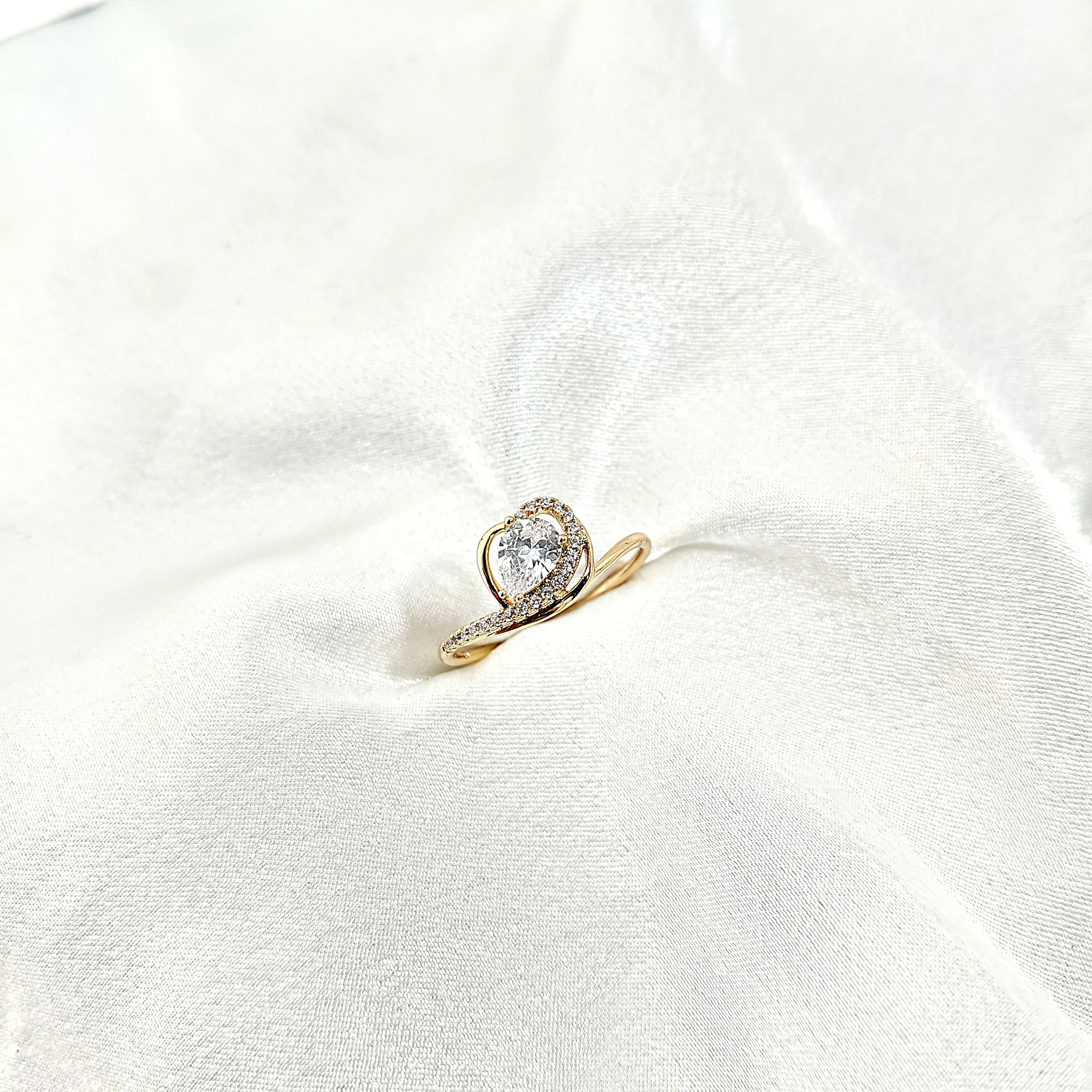 Bague Xuping Plaqué Or Cœur & Zircon – Élégance Romantique